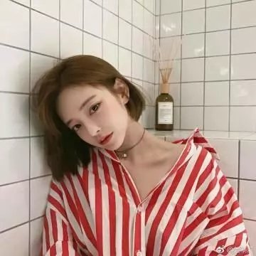出走俏娇娃